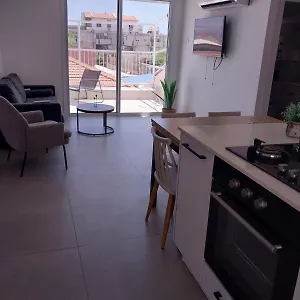 גמלים 2 א' אילת